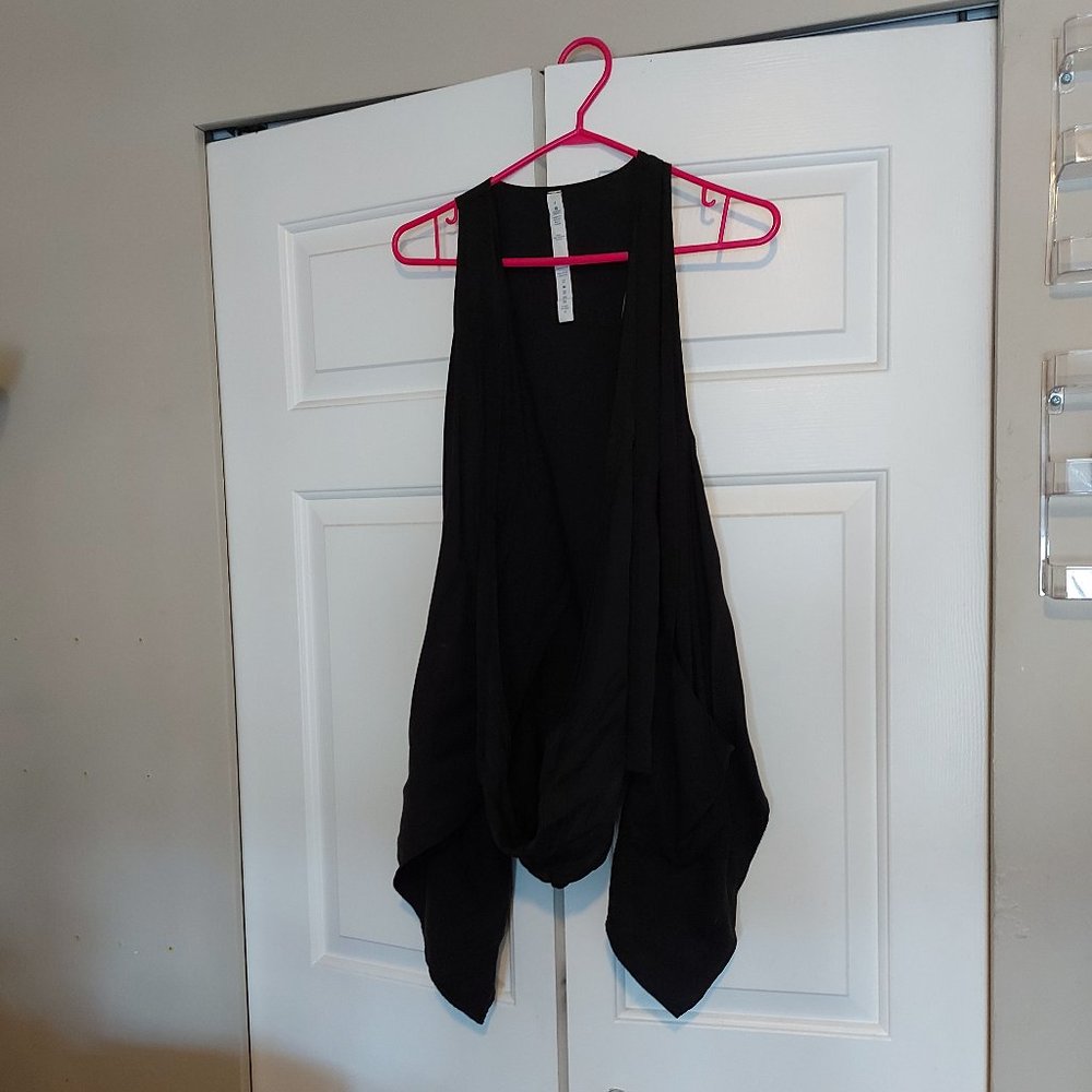 Lululemon Tranquillity Wrap